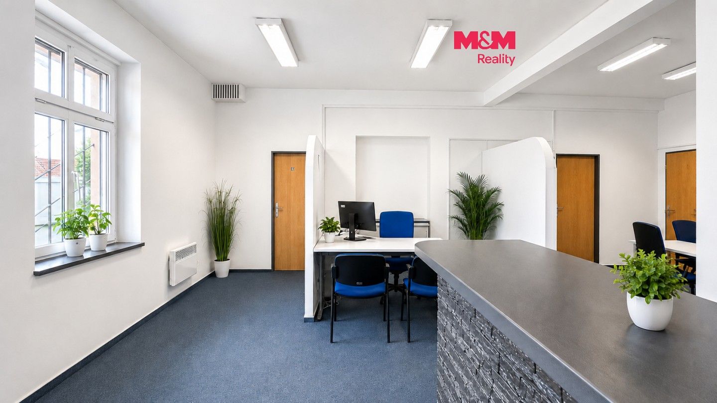 Pronájem komerčního prostoru 108 m² - foto 1