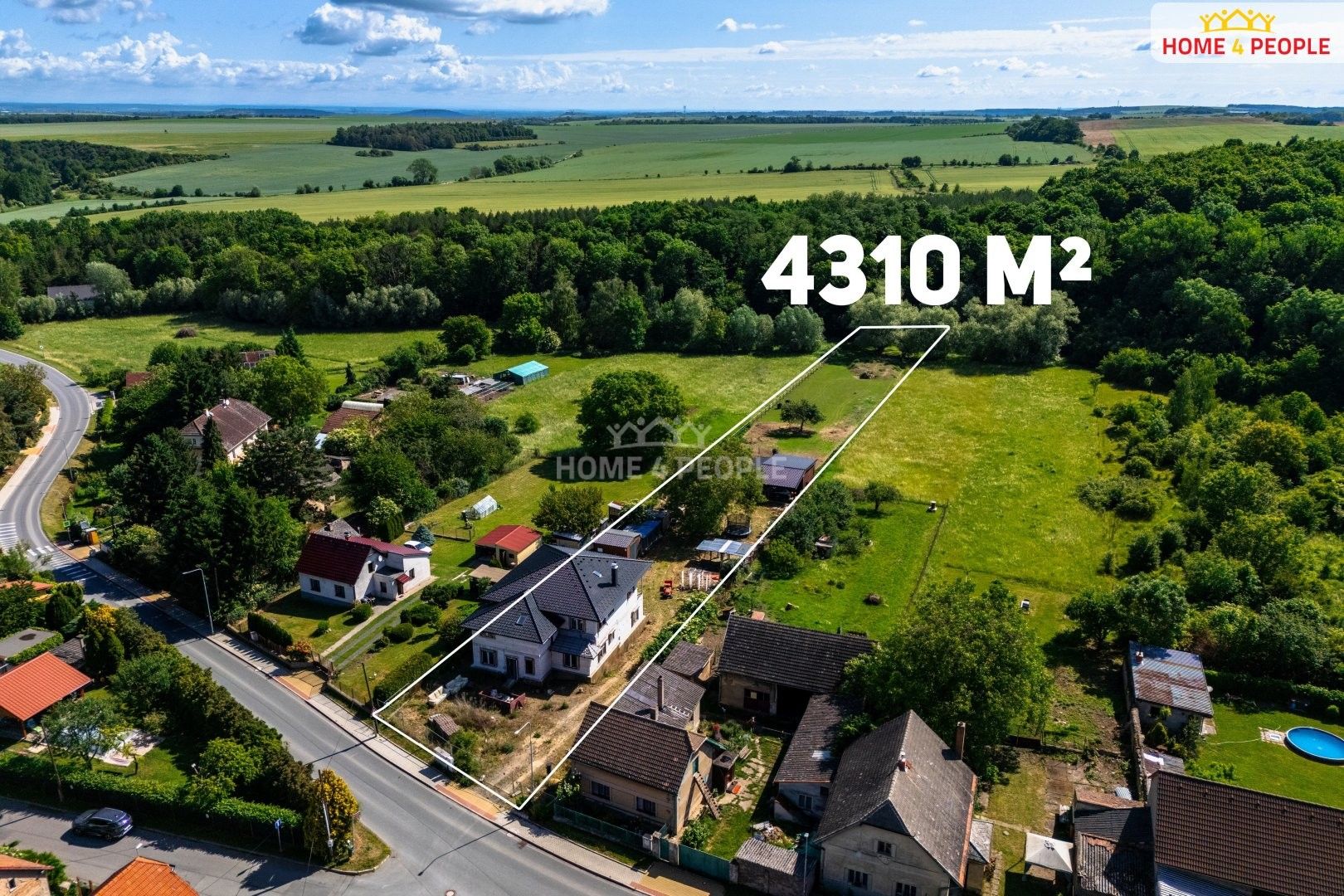 Prodej domu 255 m² - foto 1