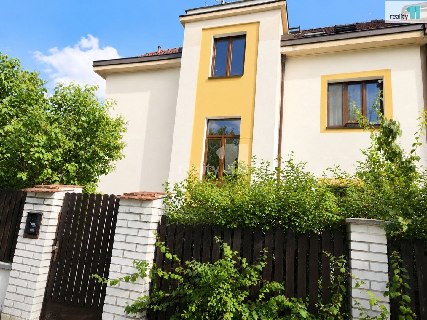 Pronájem bytu 3+1 97 m² - foto 2