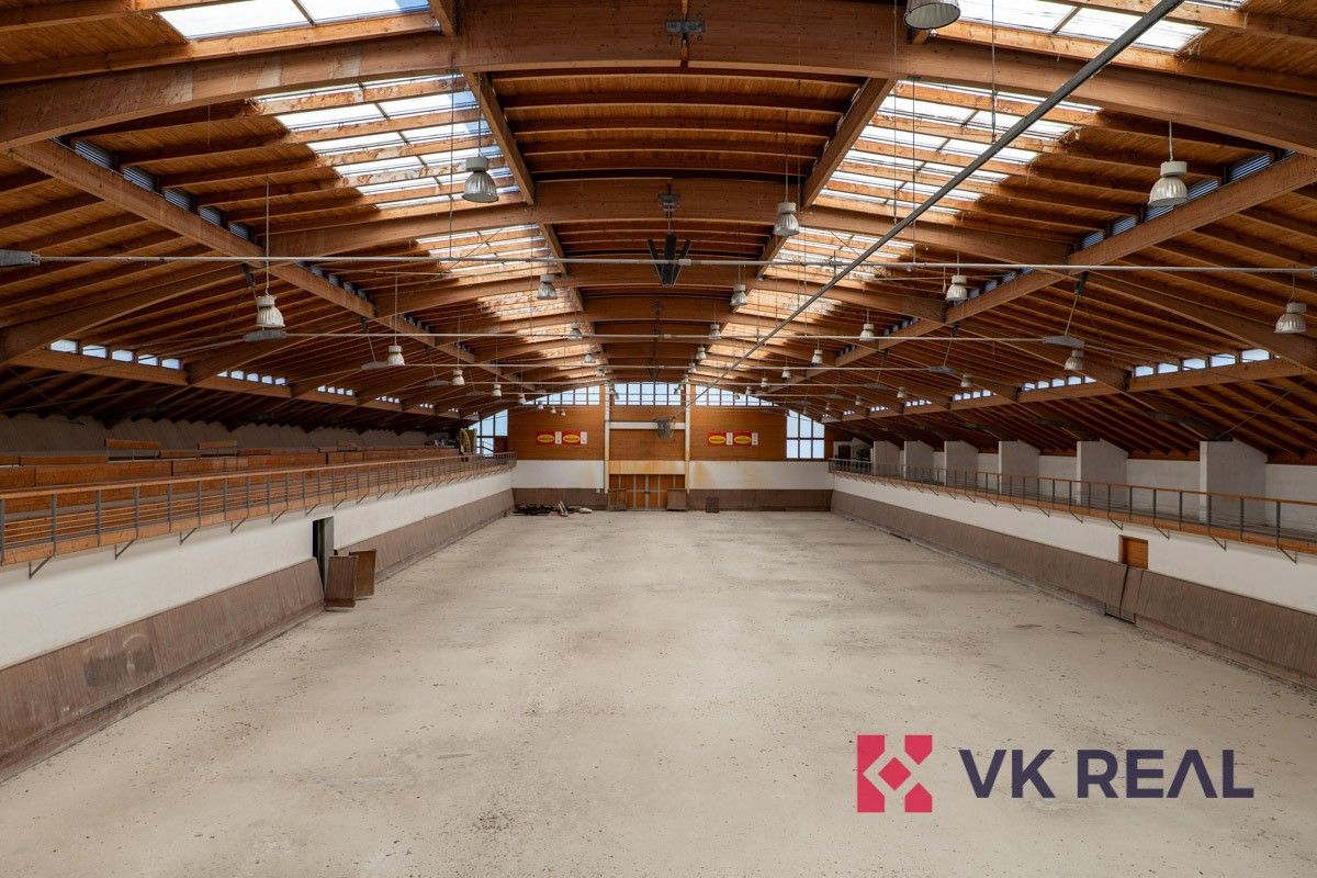 Prodej nemovitosti 3100 m² - foto 7