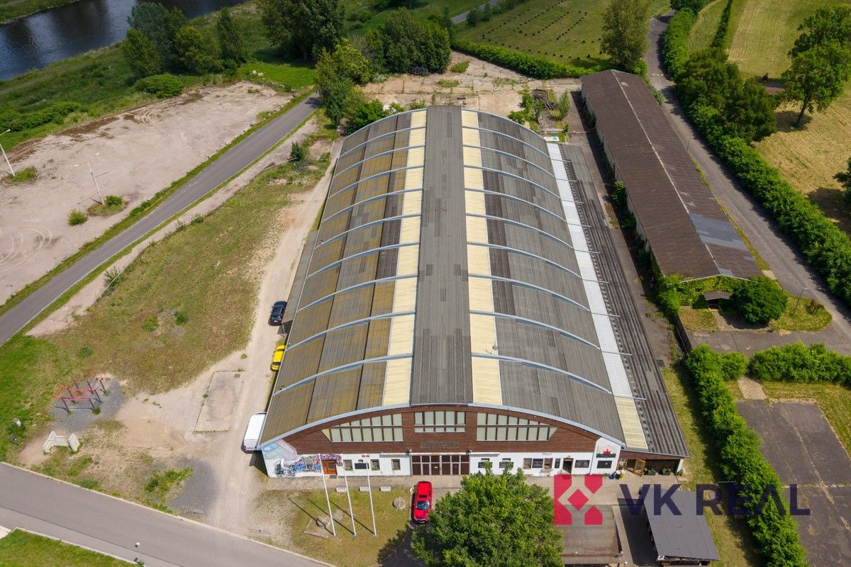 Prodej nemovitosti 3100 m² - foto 4