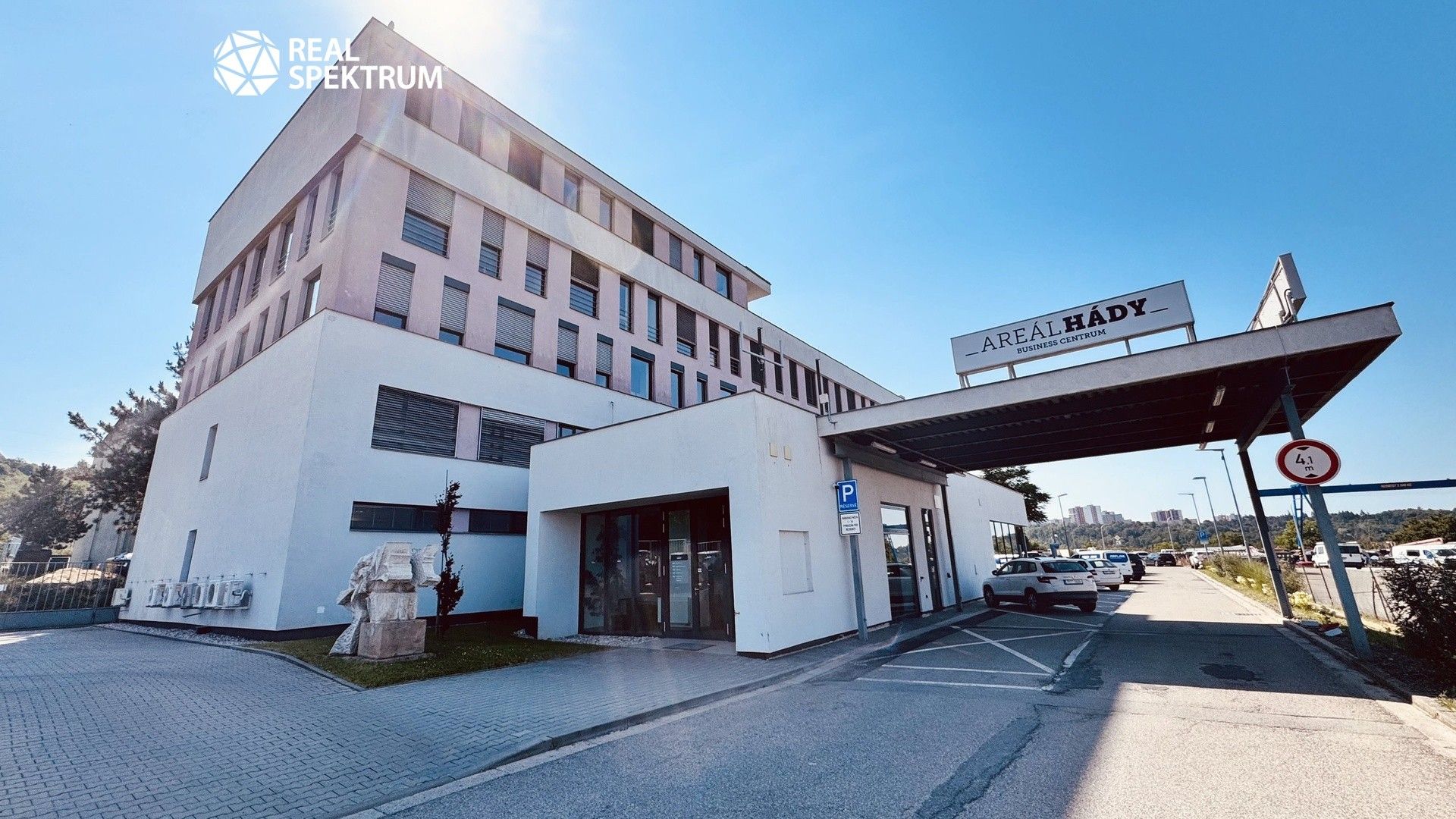 Pronájem komerčního prostoru 442 m² - foto 4