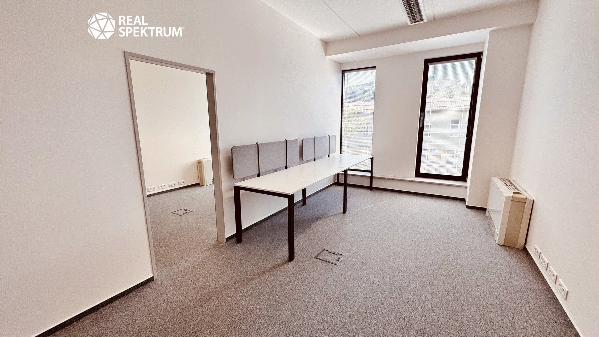 Pronájem komerčního prostoru 442 m² - foto 26