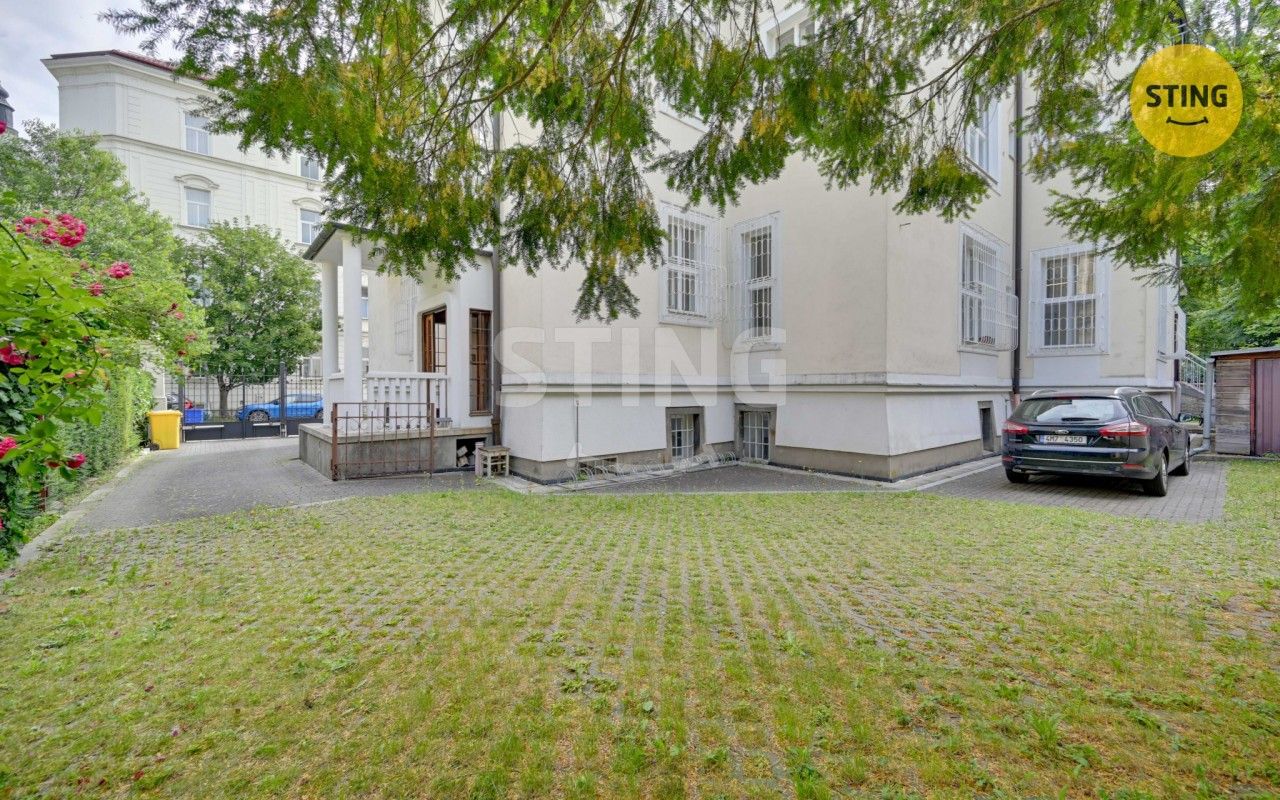 Pronájem komerčního prostoru 315 m² - foto 21