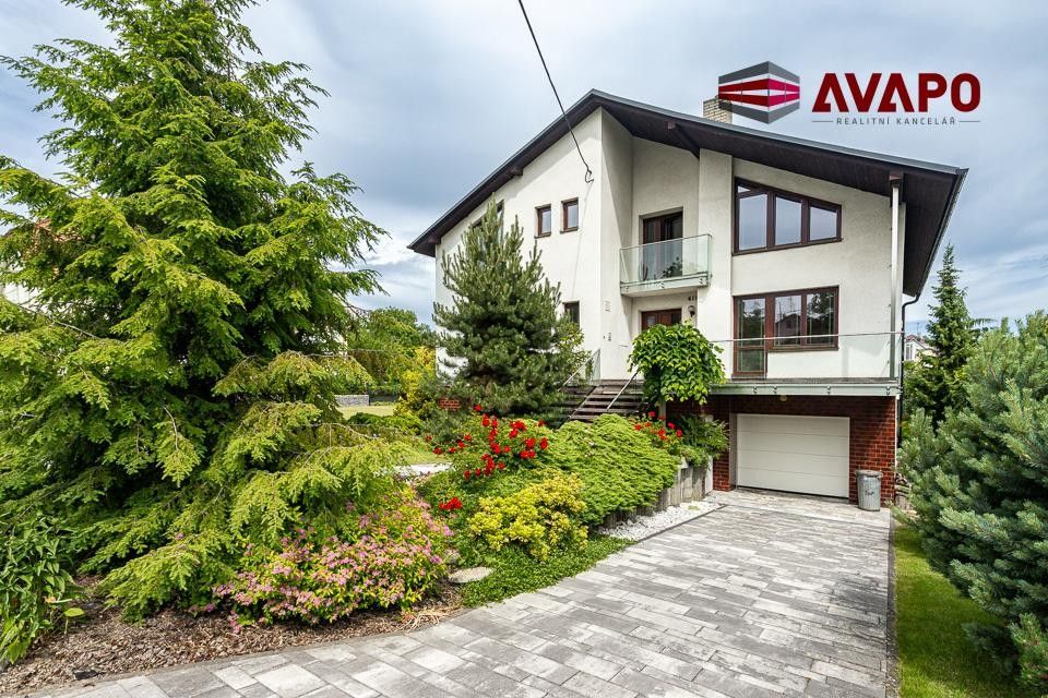 Prodej domu 260 m² - foto 1