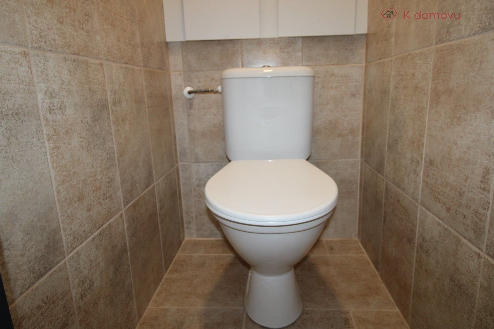 Pronájem bytu 3+1 63 m² - foto 8