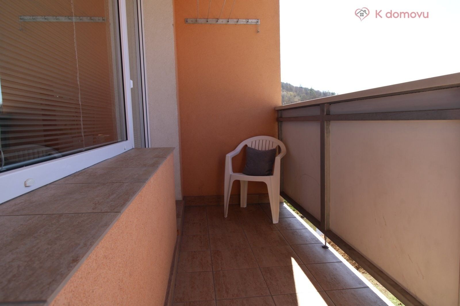 Pronájem bytu 3+1 63 m² - foto 11