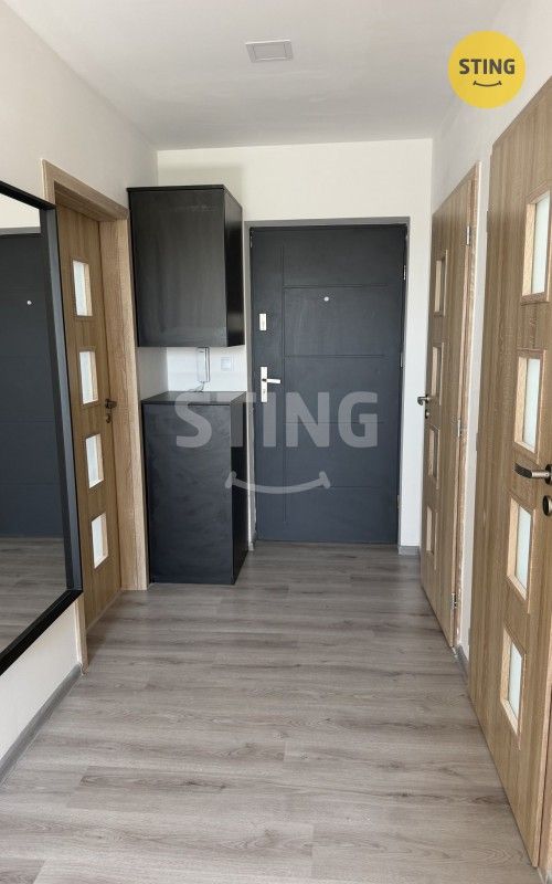 Pronájem bytu 3+kk 79 m² - foto 10