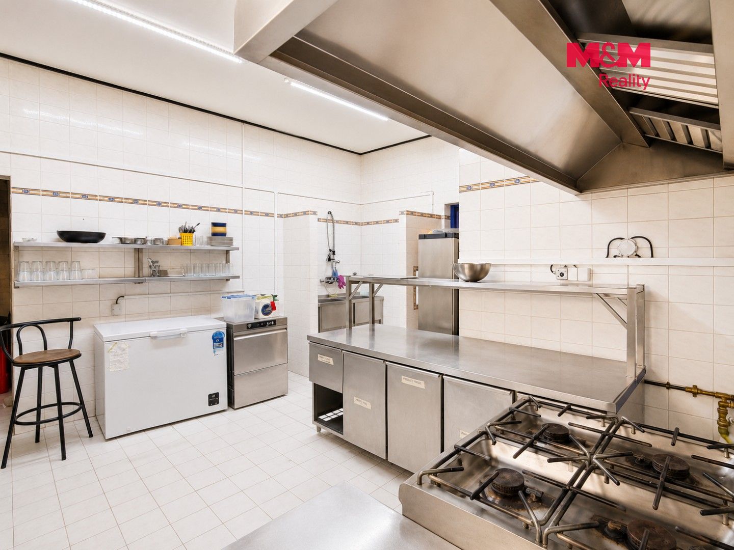 Pronájem komerčního prostoru 105 m² - foto 16