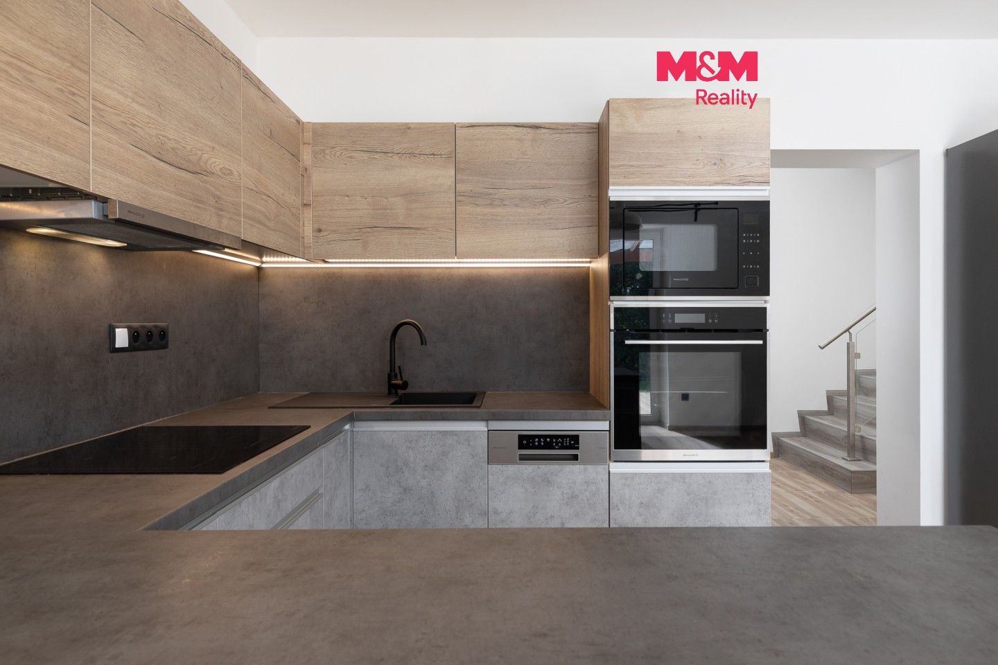 Prodej bytu 4+kk 133 m² - foto 1