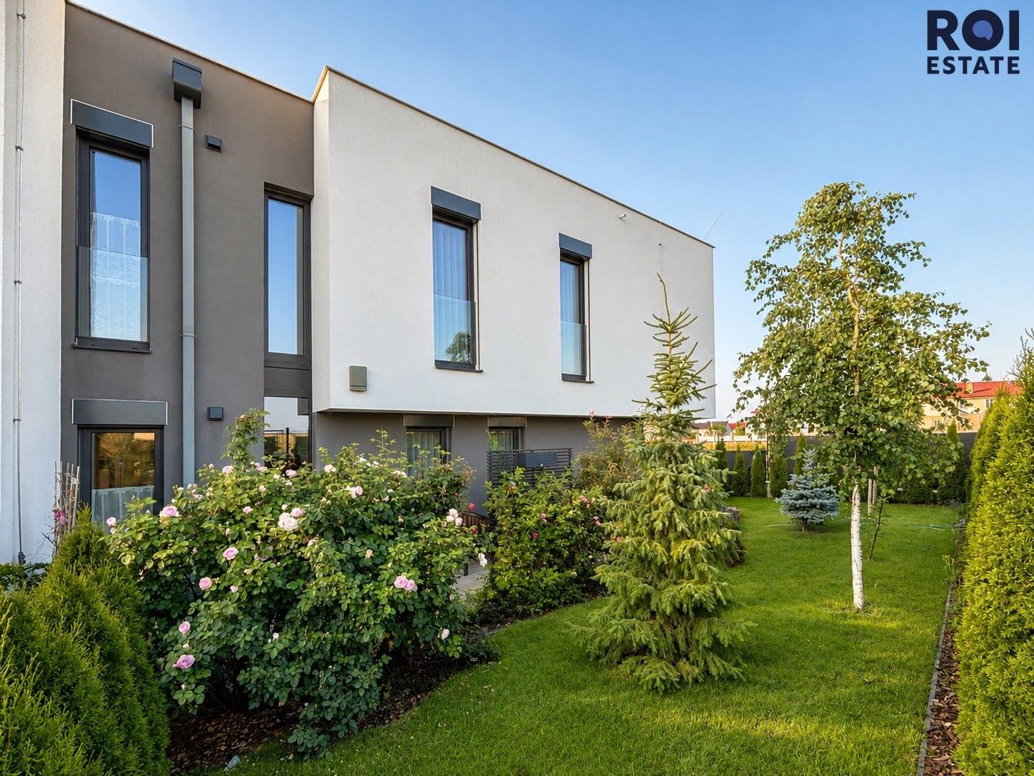 Pronájem bytu 4+kk 125 m² - foto 3