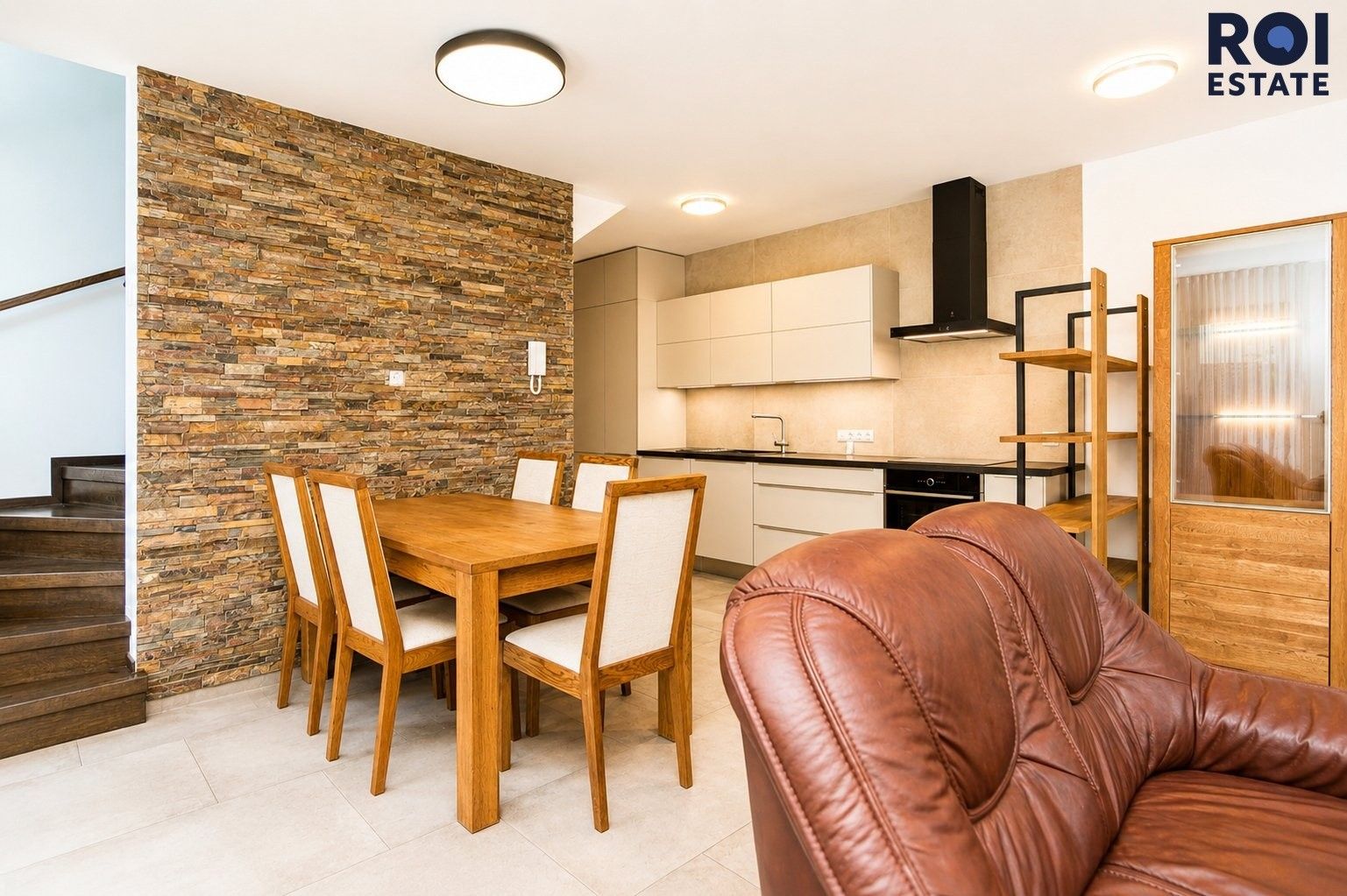Pronájem bytu 4+kk 125 m² - foto 23