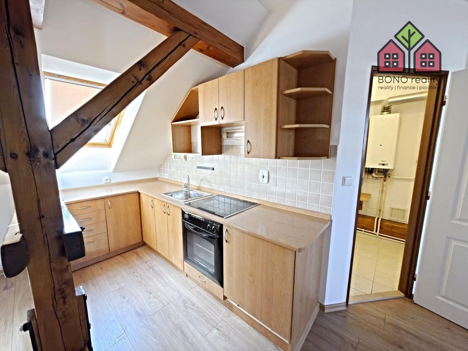 Pronájem bytu 2+kk 47 m² - foto 2