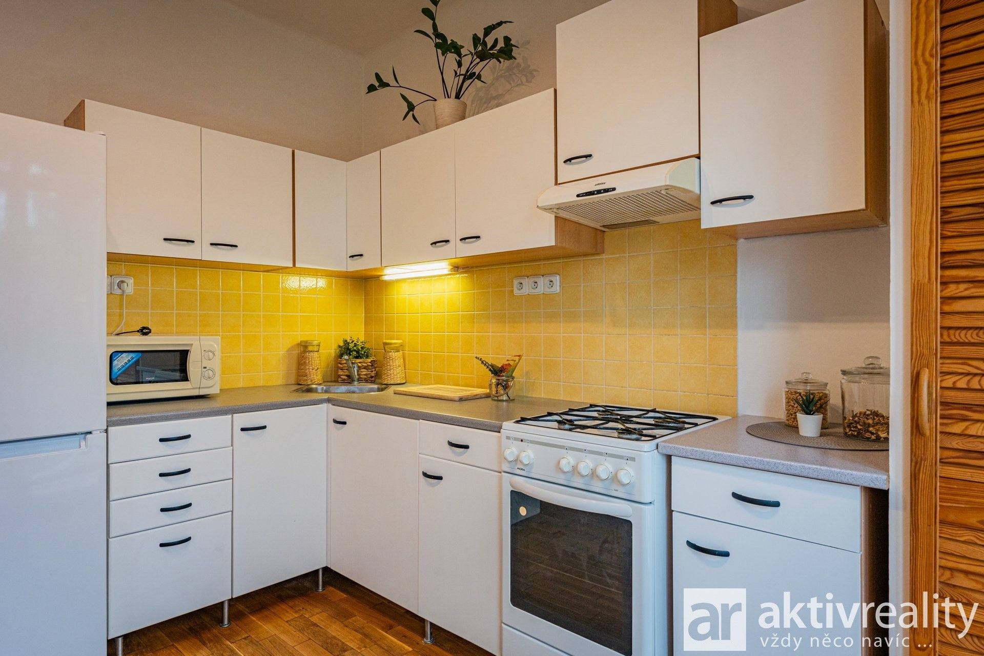 Pronájem bytu 2+1 67 m² - foto 2