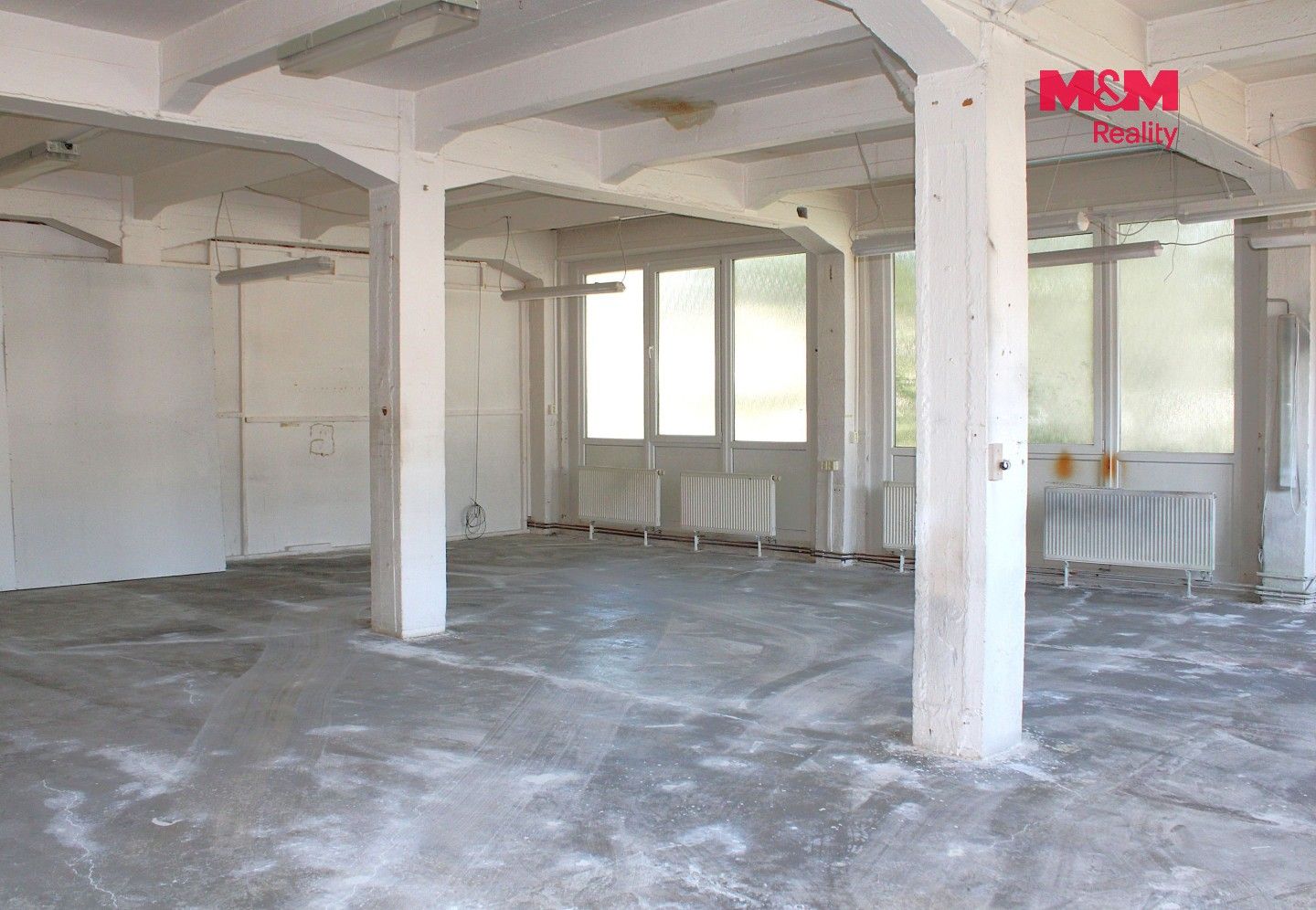 Pronájem komerčního prostoru 330 m² - foto 6