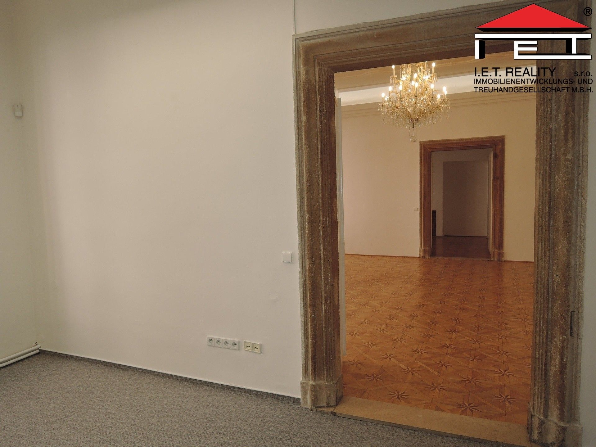 Pronájem komerčního prostoru 114 m² - foto 10