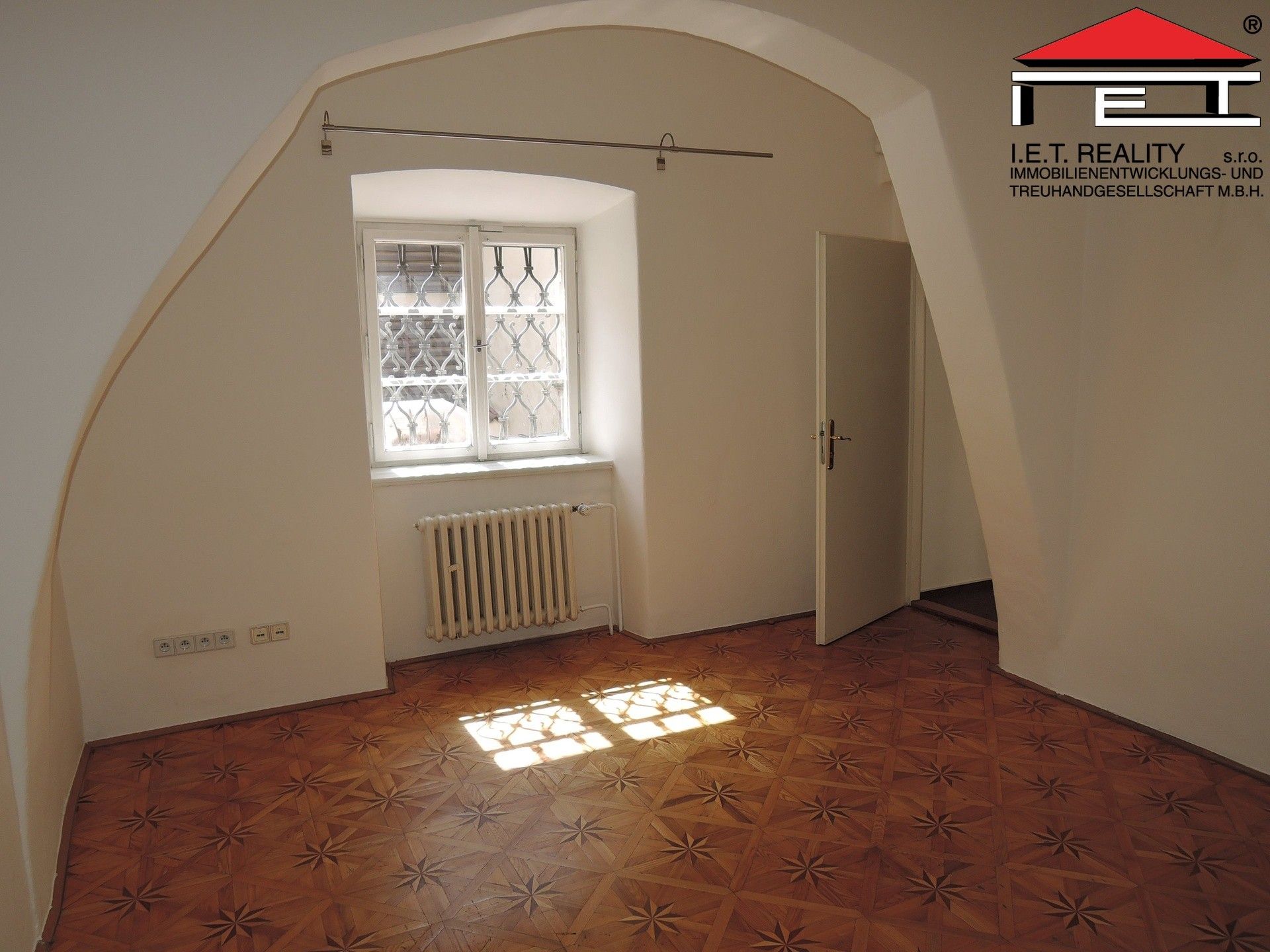 Pronájem komerčního prostoru 114 m² - foto 17