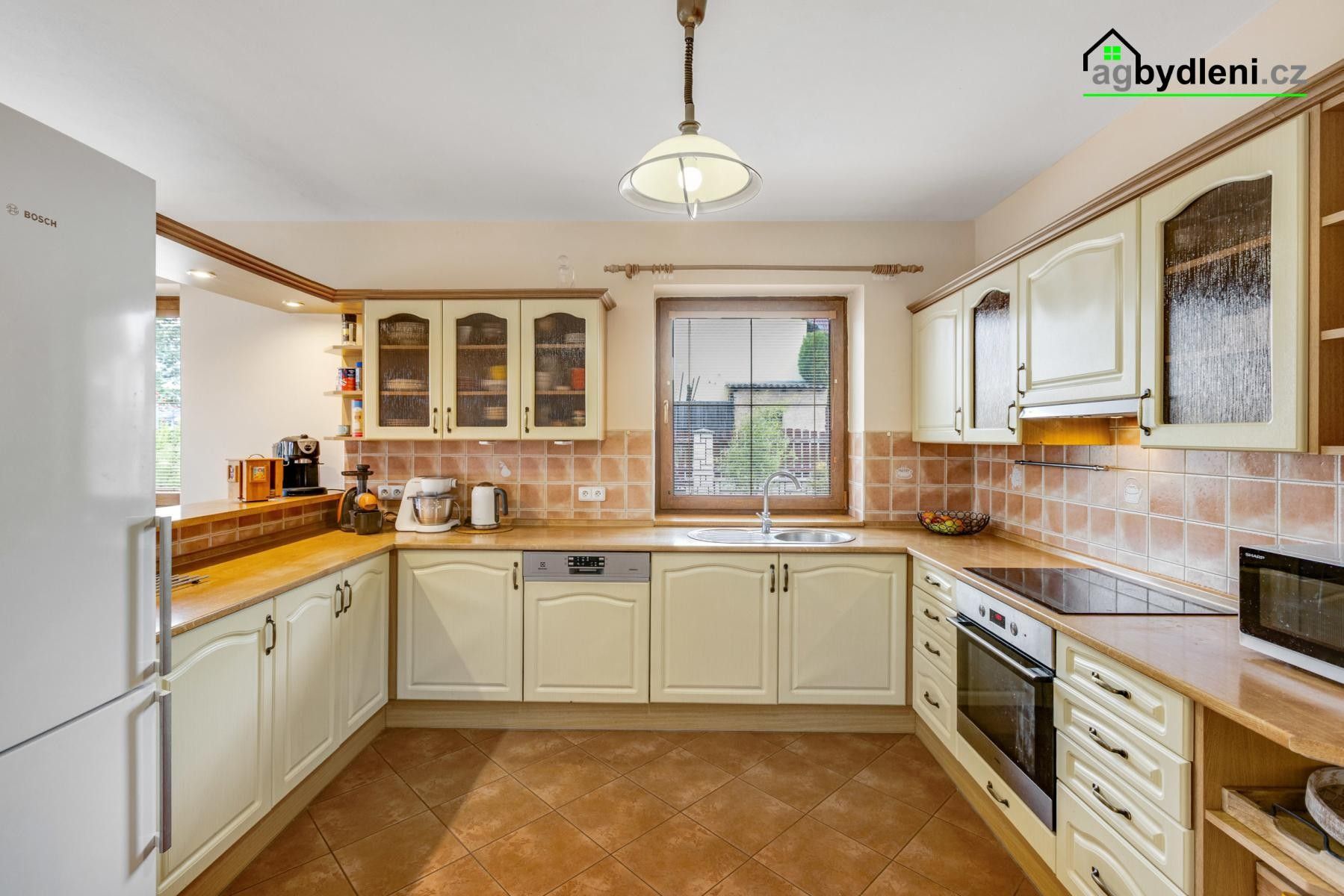 Prodej domu 249 m² - foto 4