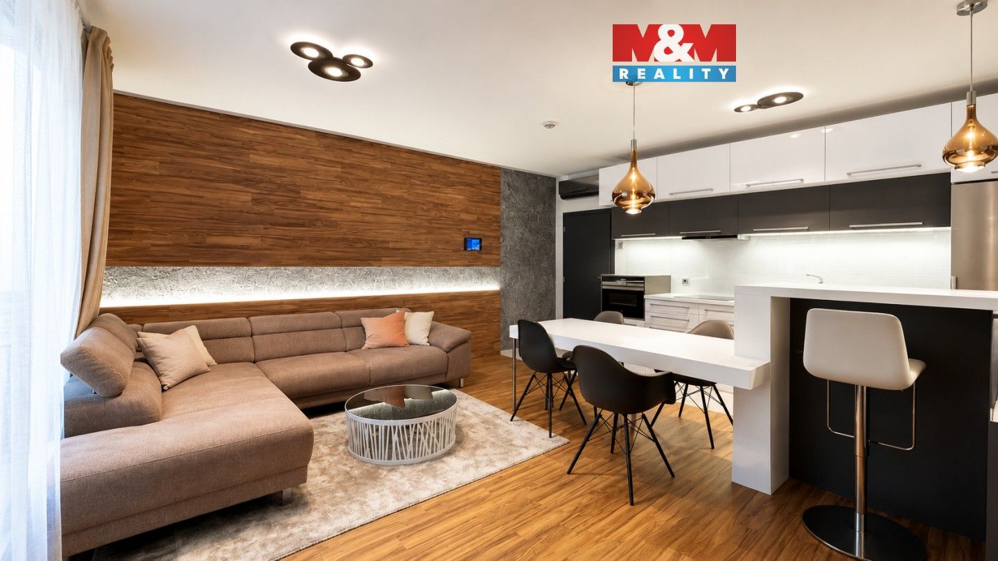 Pronájem bytu 3+kk 80 m² - foto 1