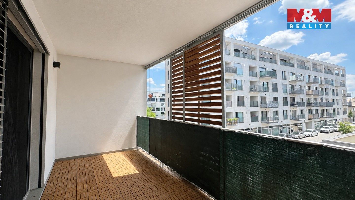 Pronájem bytu 3+kk 80 m² - foto 5