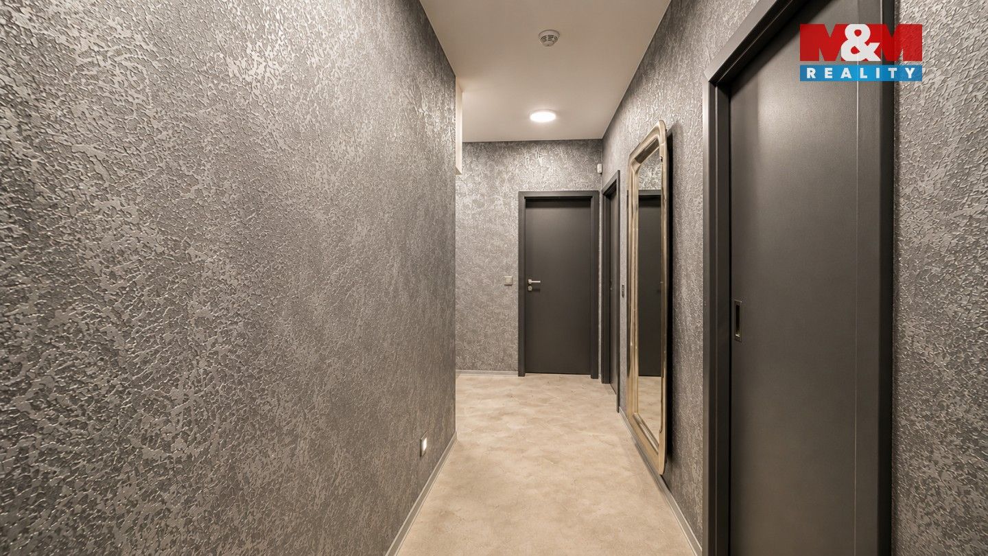 Pronájem bytu 3+kk 80 m² - foto 6