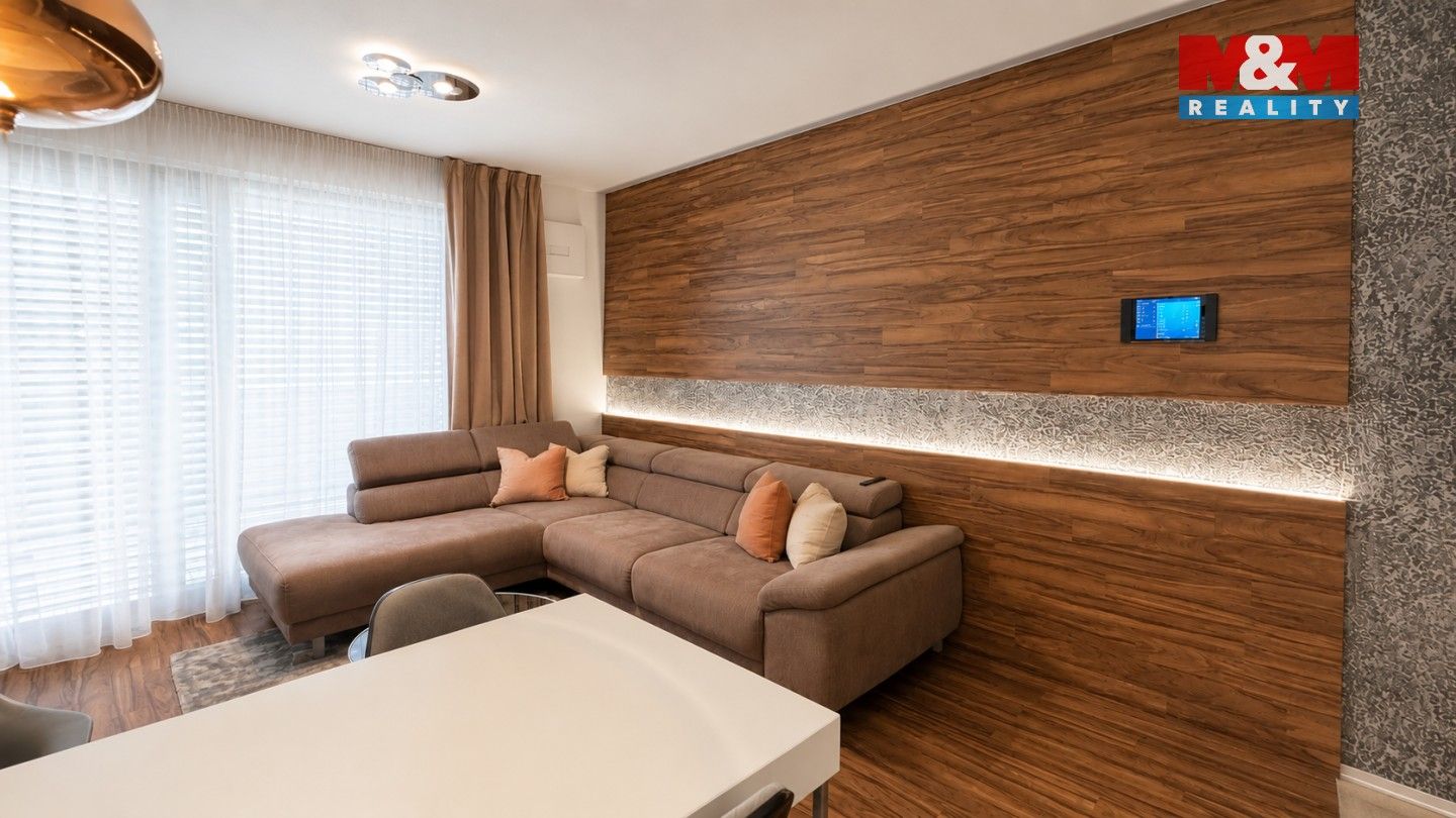 Pronájem bytu 3+kk 80 m² - foto 14