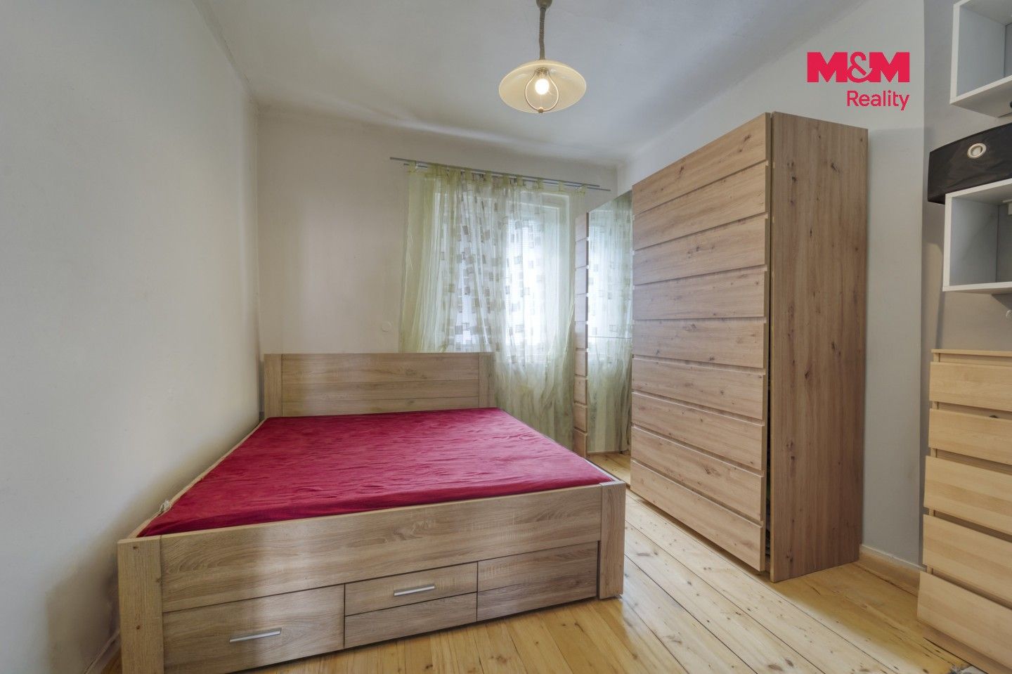 Prodej bytu 4+kk 94 m² - foto 3