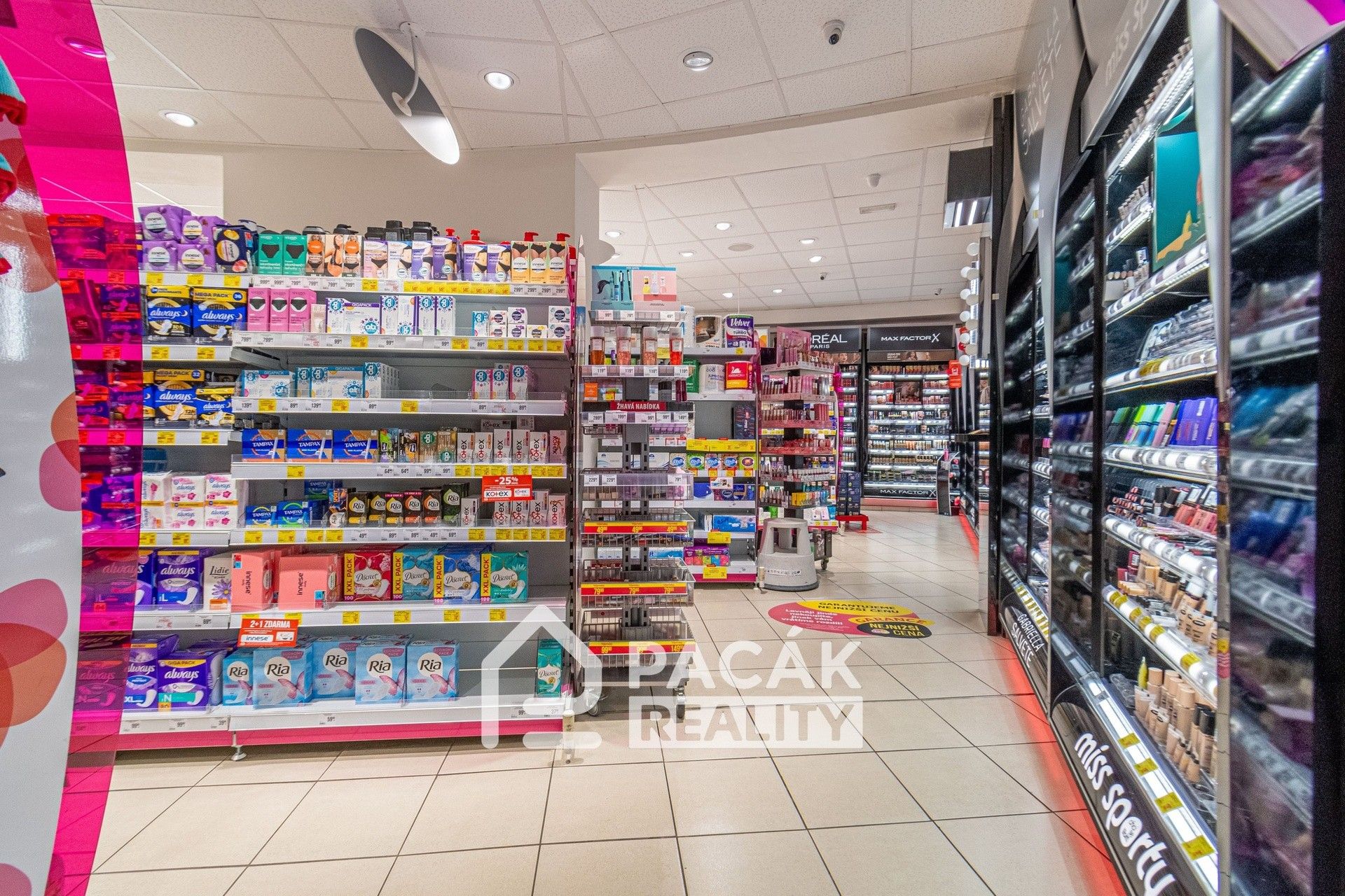Prodej komerčního prostoru 247 m² - foto 12