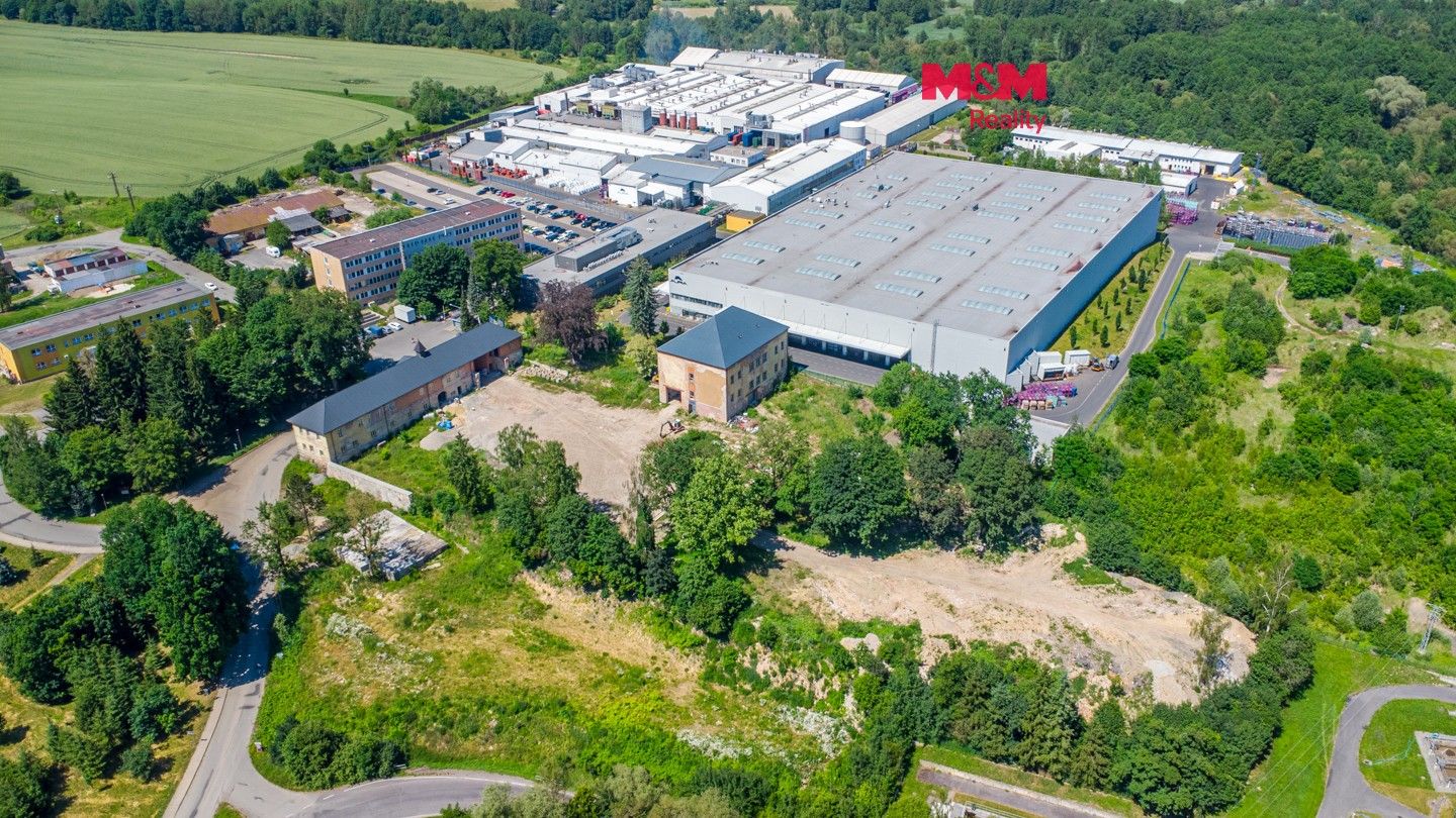 Pronájem komerčního prostoru 800 m² - foto 1