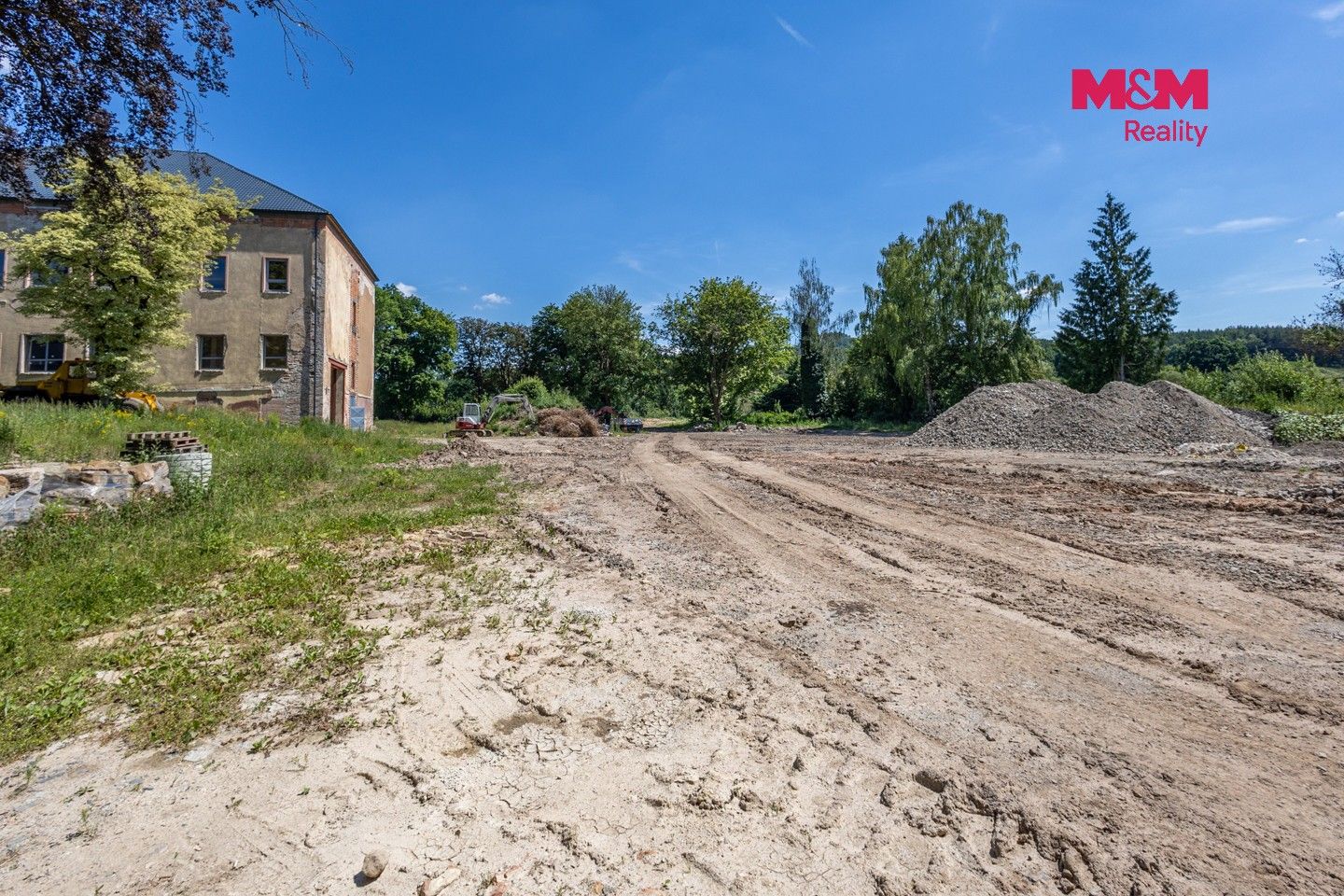 Pronájem komerčního prostoru 800 m² - foto 11