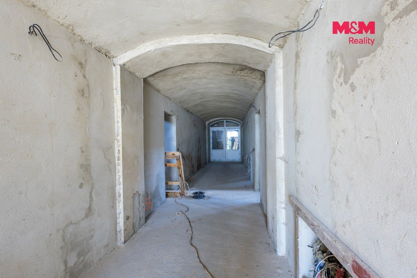 Pronájem komerčního prostoru 800 m² - foto 20