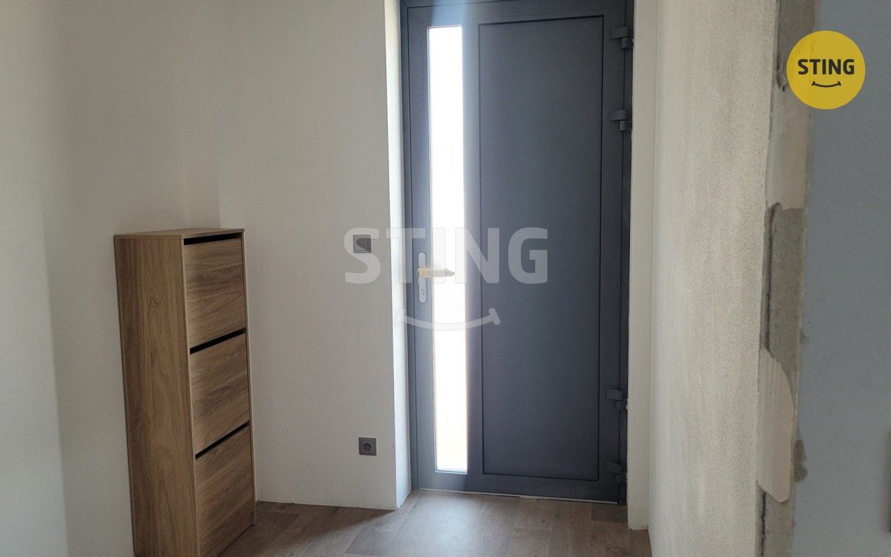 Pronájem bytu 3+kk 80 m² - foto 8