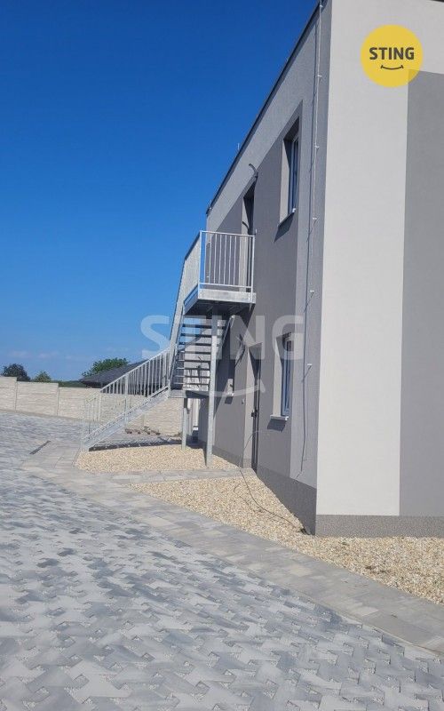 Pronájem bytu 3+kk 80 m² - foto 15