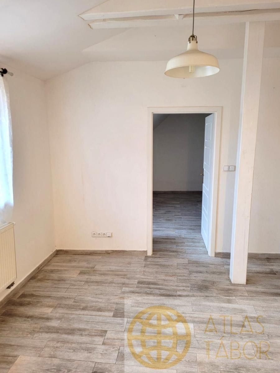Pronájem bytu 2+kk 46 m² - foto 8
