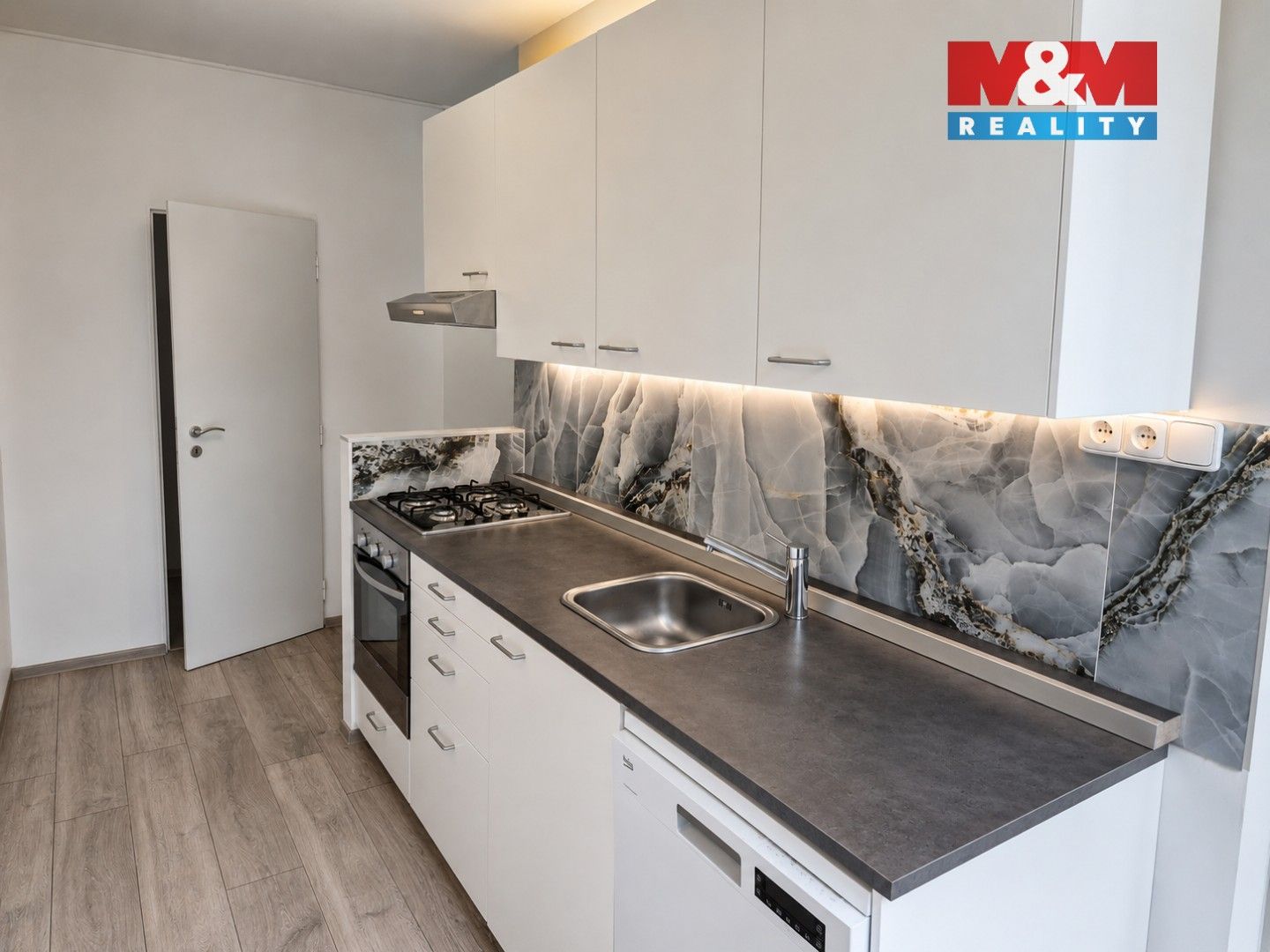 Pronájem bytu 2+1 55 m² - foto 2