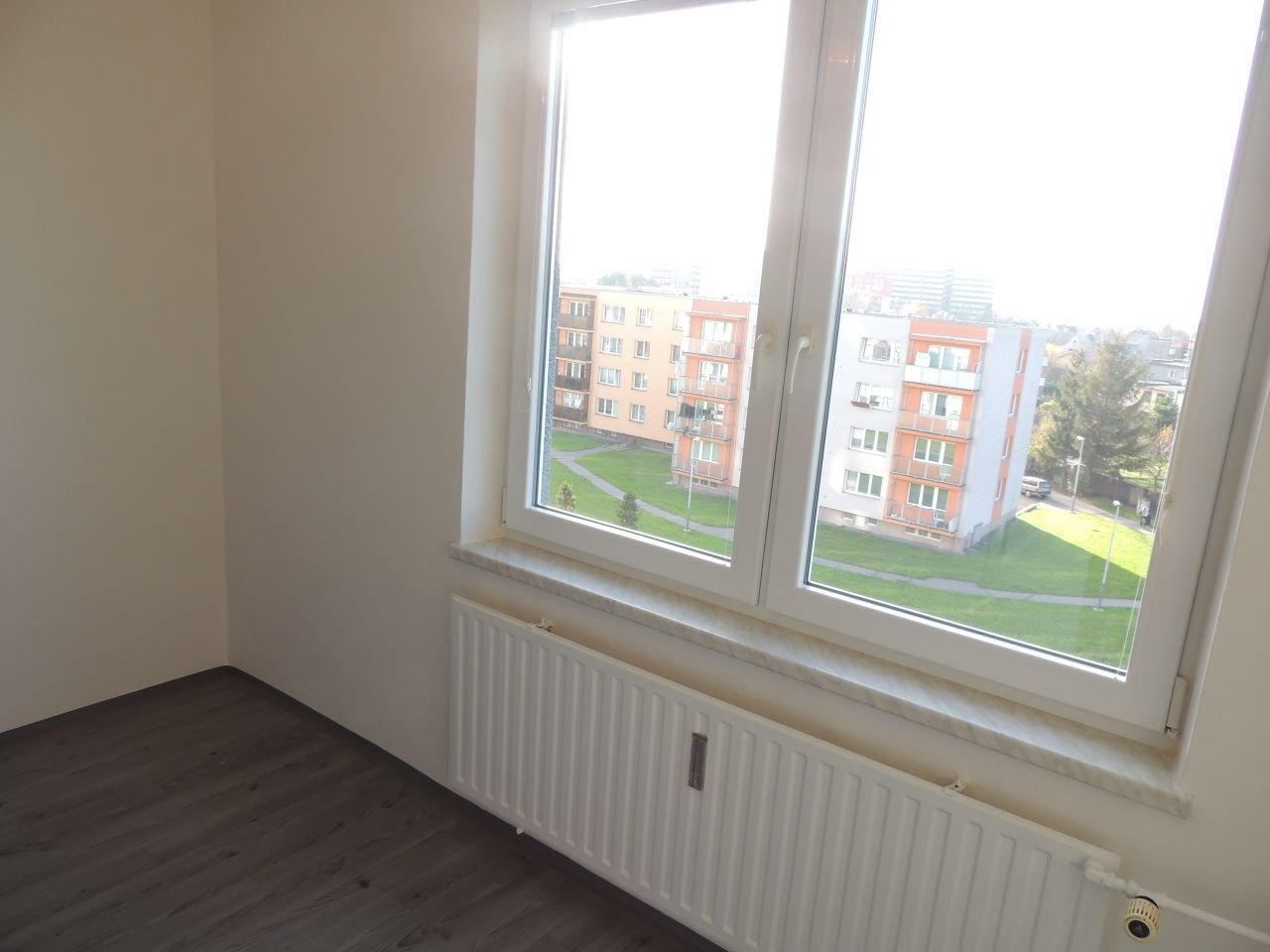 Pronájem bytu 2+1 60 m² - foto 3