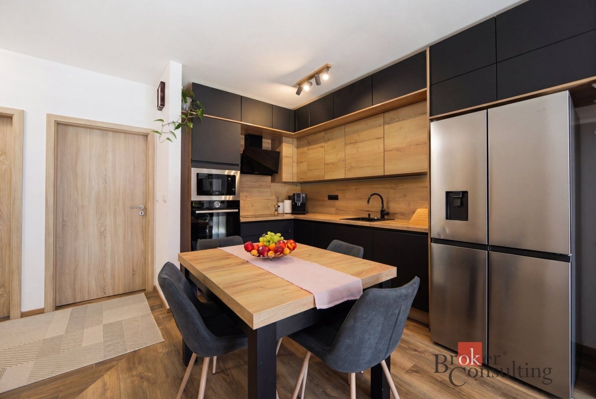Prodej bytu 4+kk 80 m² - foto 6