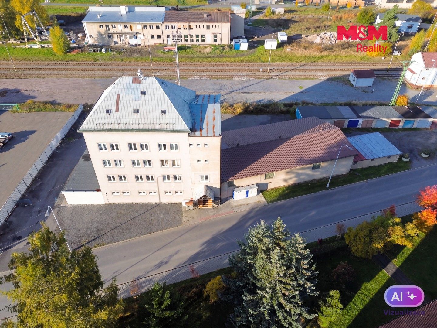 Prodej komerčního prostoru 660 m² - foto 3