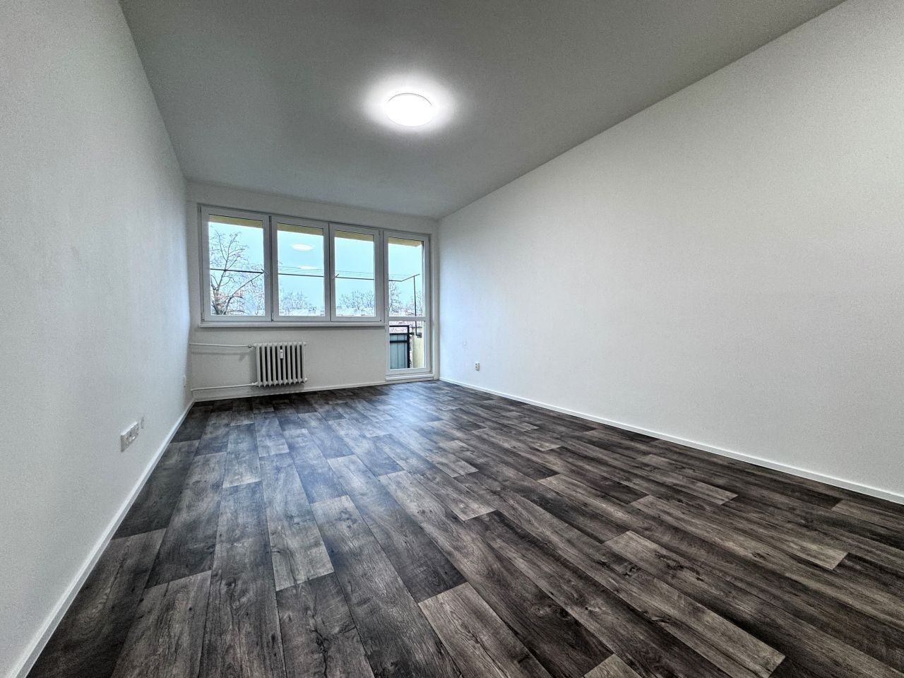 Pronájem bytu 2+1 55 m² - foto 10