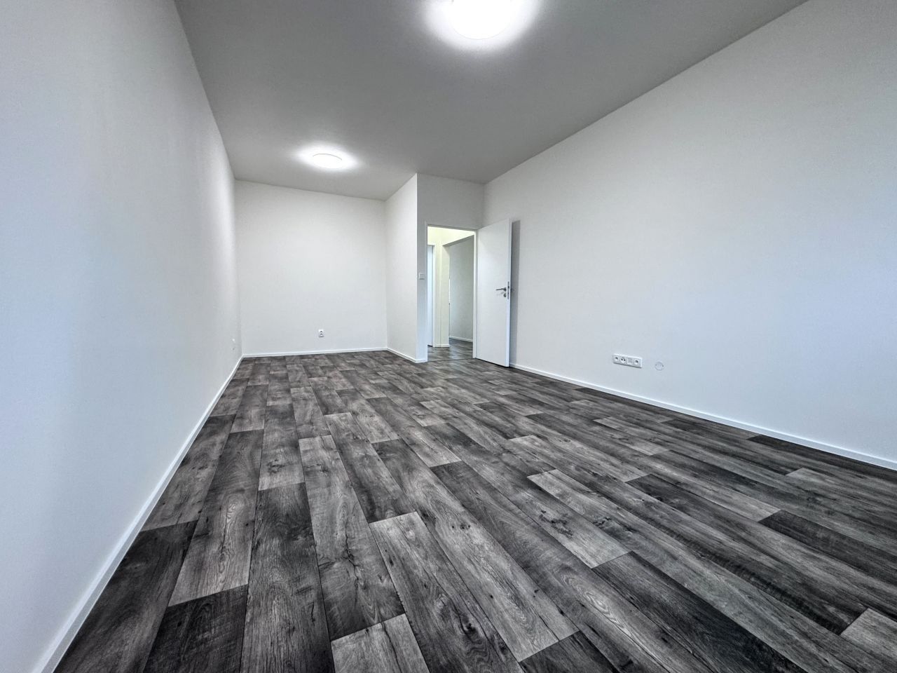 Pronájem bytu 2+1 55 m² - foto 12