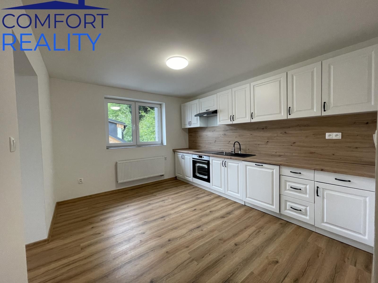 Prodej bytu 2+1 74 m² - foto 1