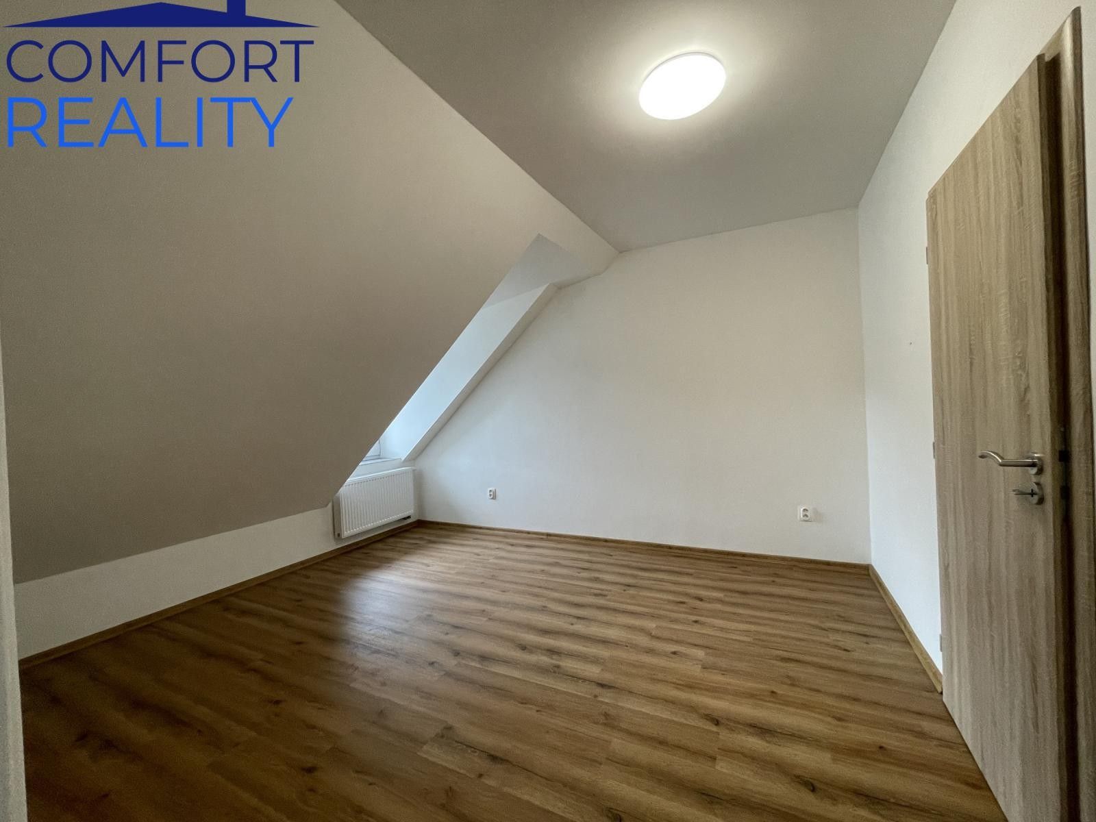 Prodej bytu 2+1 74 m² - foto 4