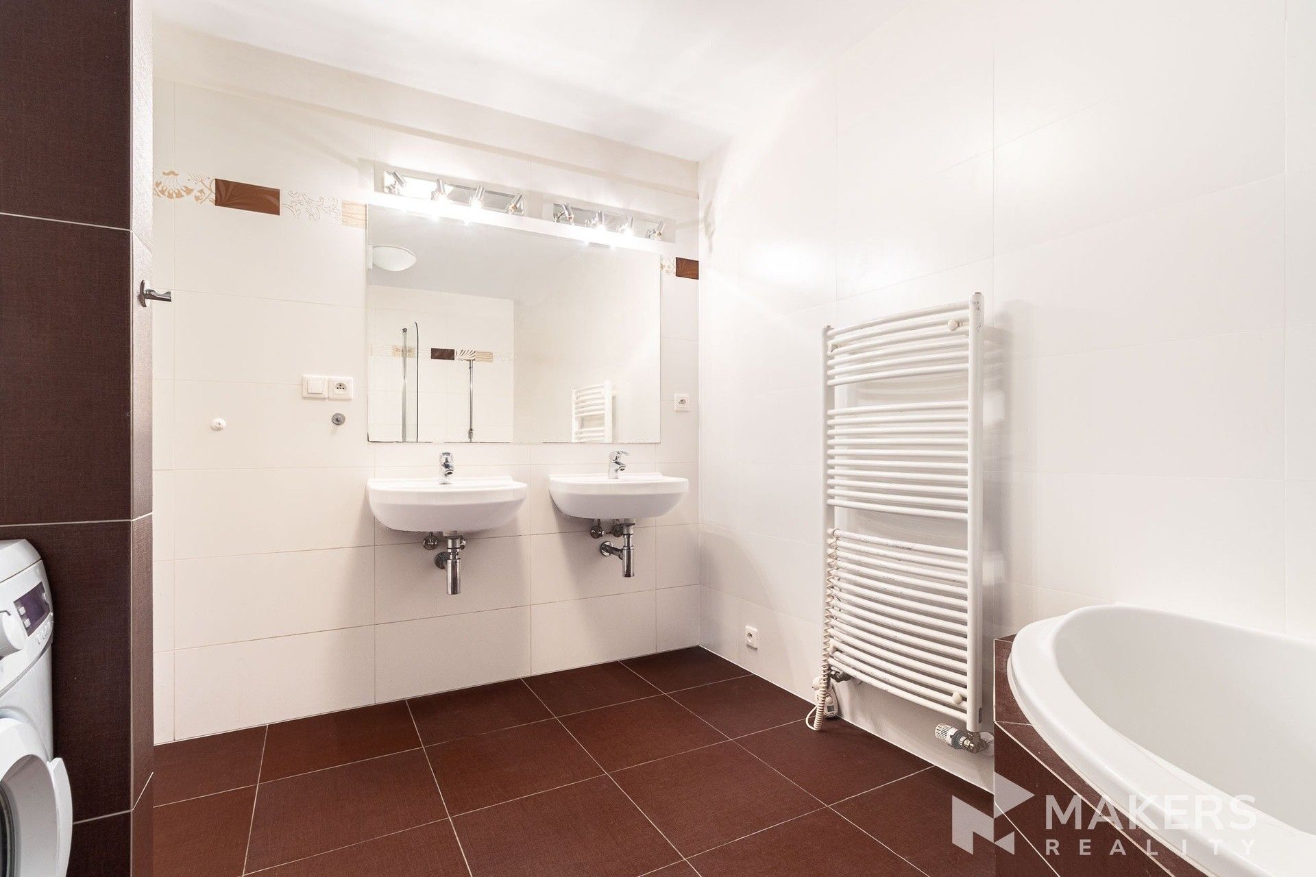 Pronájem bytu 3+kk 100 m² - foto 11