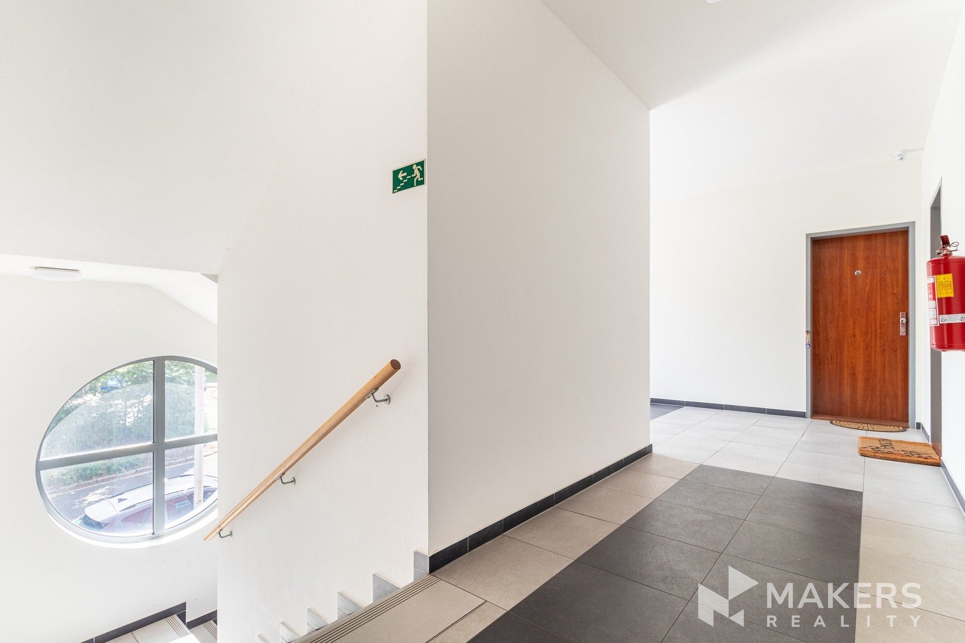 Pronájem bytu 3+kk 100 m² - foto 17