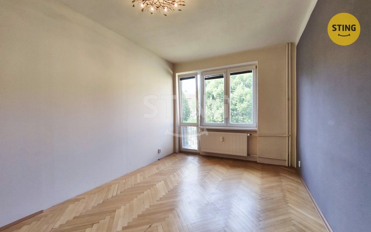 Pronájem bytu 2+kk 59 m² - foto 3