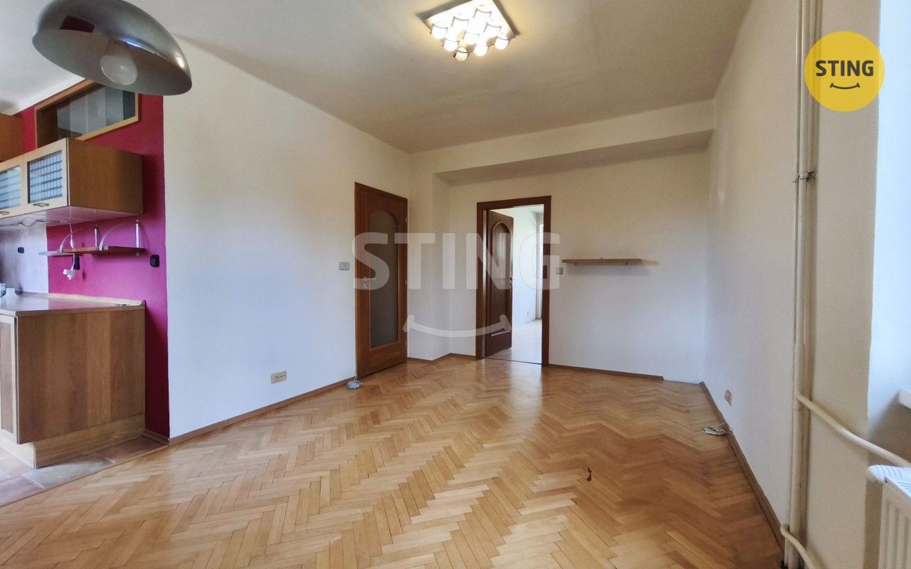 Pronájem bytu 2+kk 59 m² - foto 1