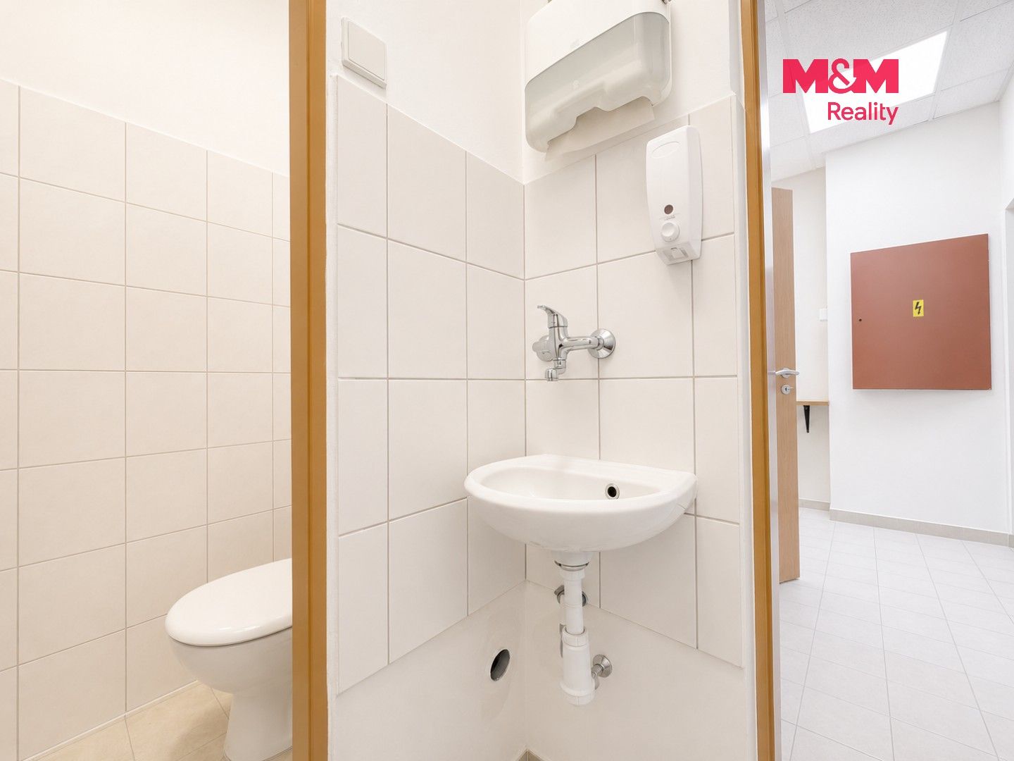 Pronájem komerčního prostoru 50 m² - foto 5