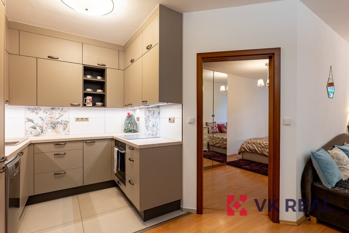 Prodej bytu 2+kk 63 m² - foto 11