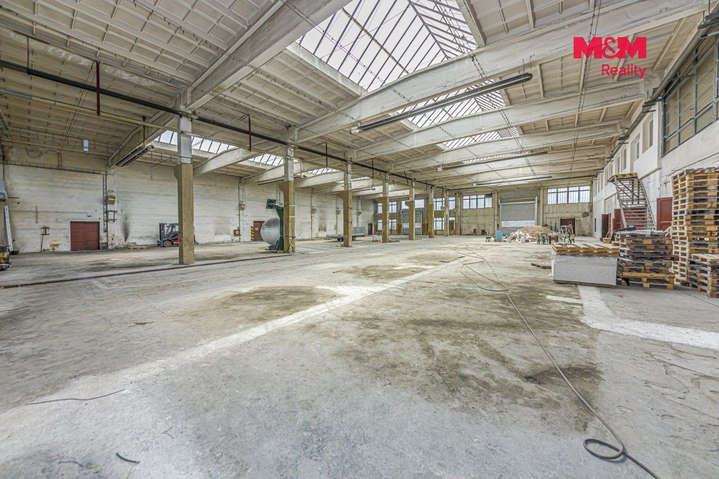 Prodej komerčního prostoru 4992 m² - foto 36