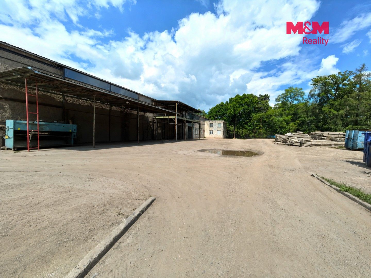 Pronájem komerčního prostoru 335 m² - foto 4